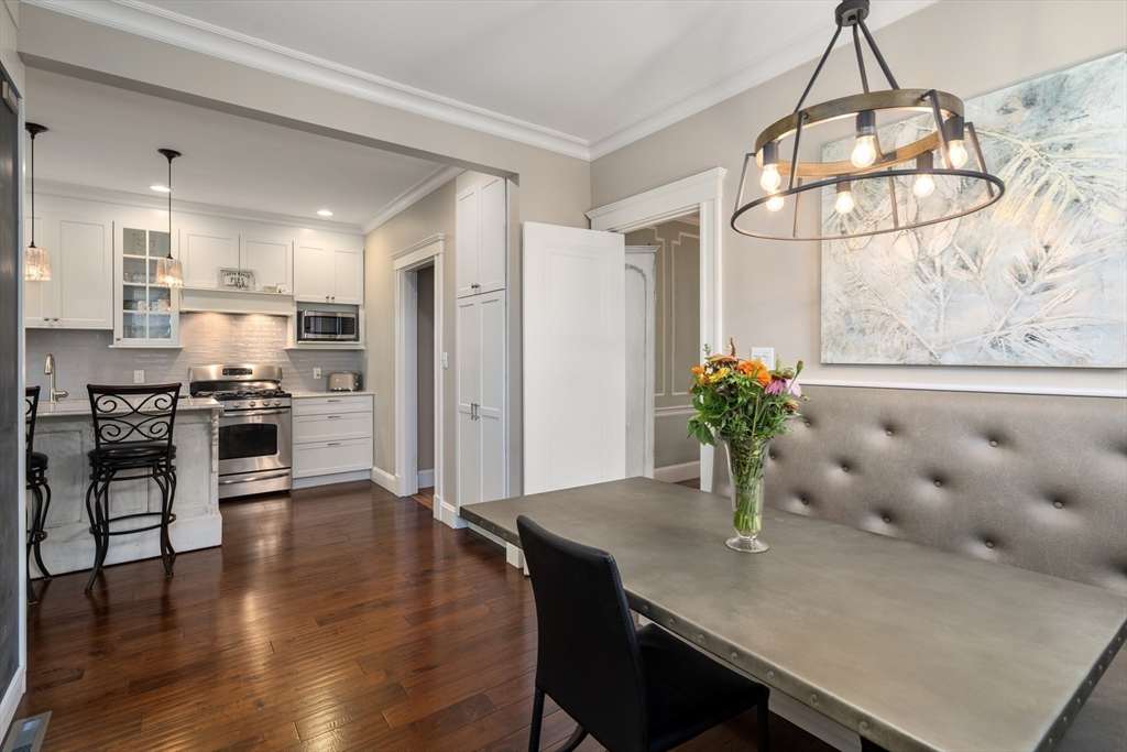 7 Holland Street # 1