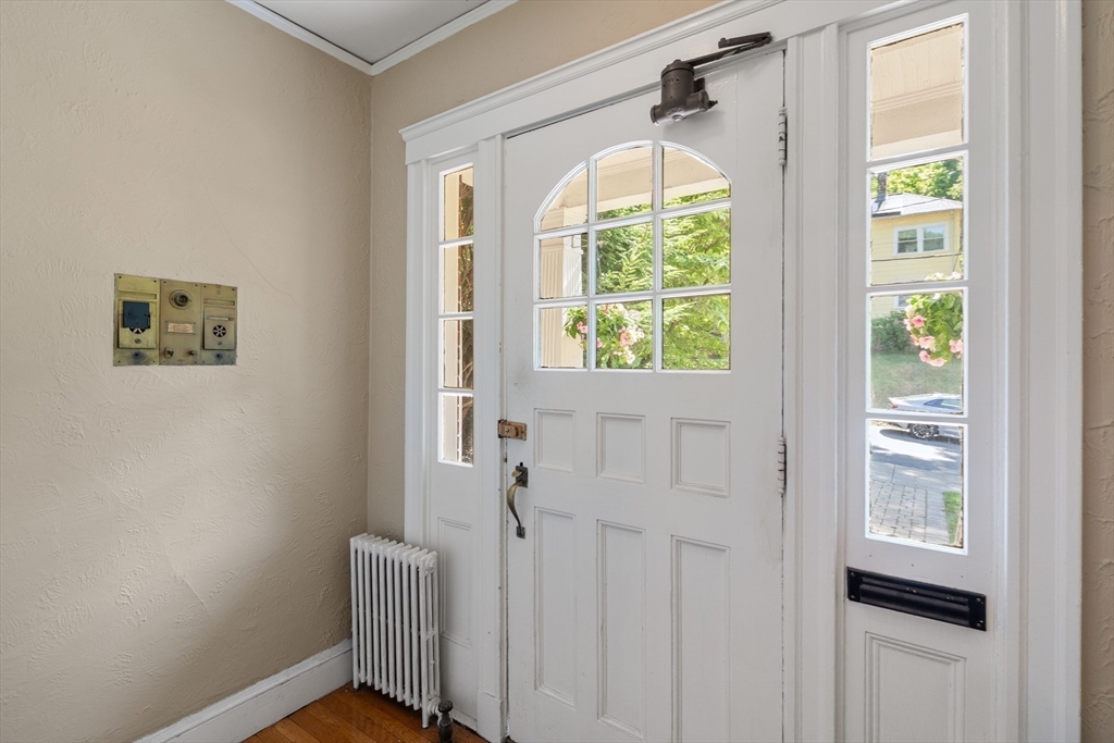 7 Holland Street # 1