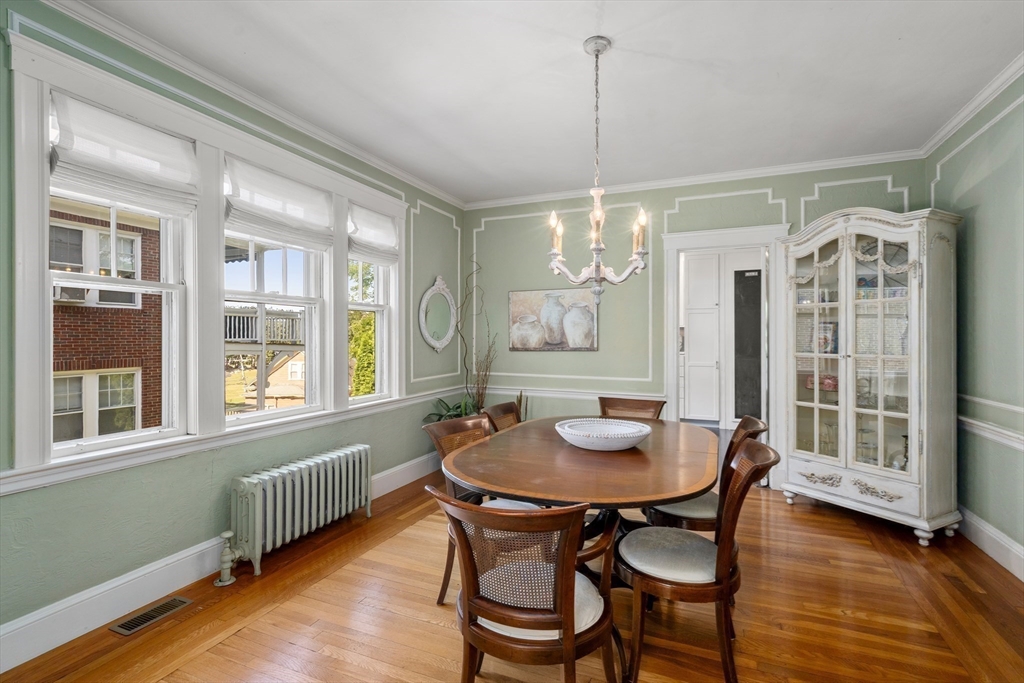 7 Holland Street # 1