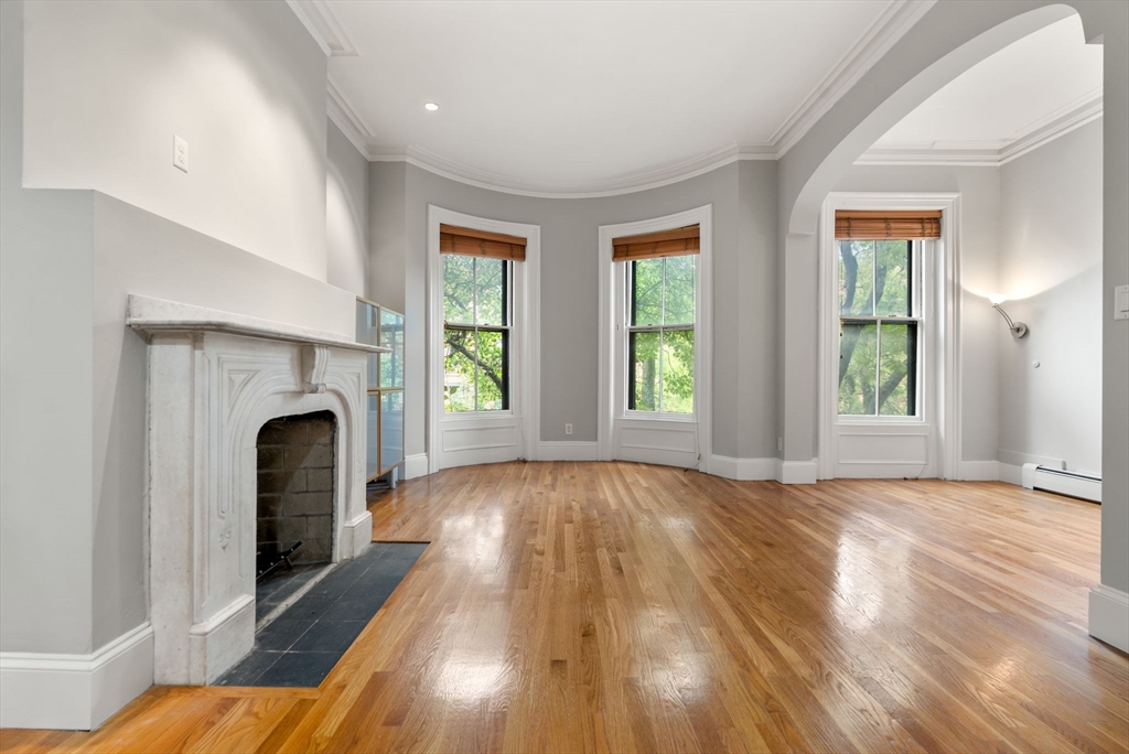 12 Claremont Park # 4