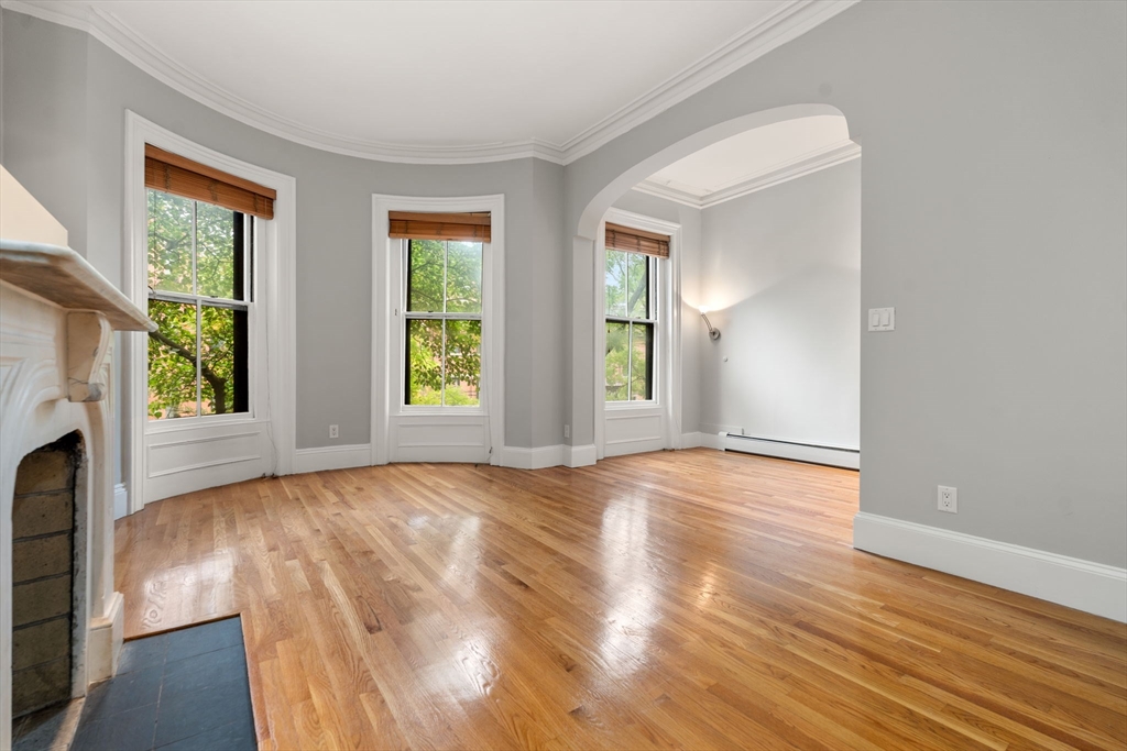 12 Claremont Park # 4