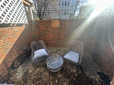 72 Euston Road # 106