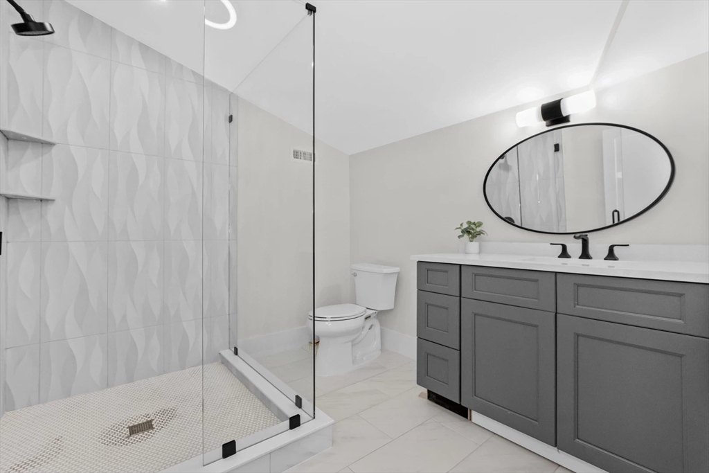 38 Maplewood St # 38