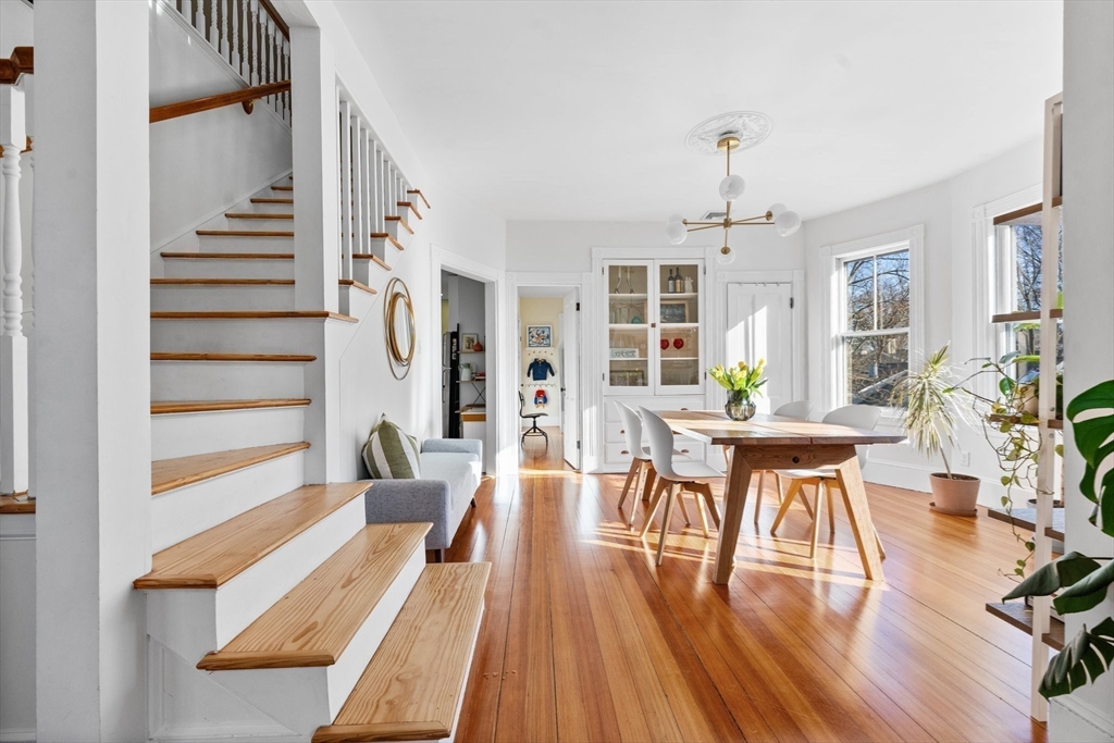 188 Chestnut Ave # 3