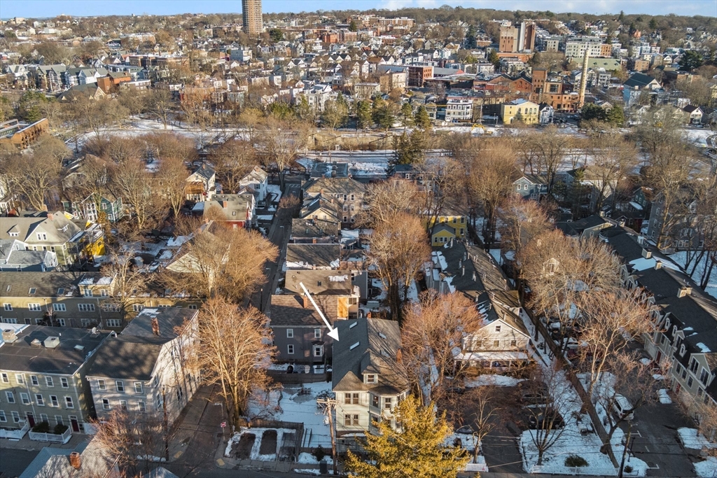 188 Chestnut Ave # 3