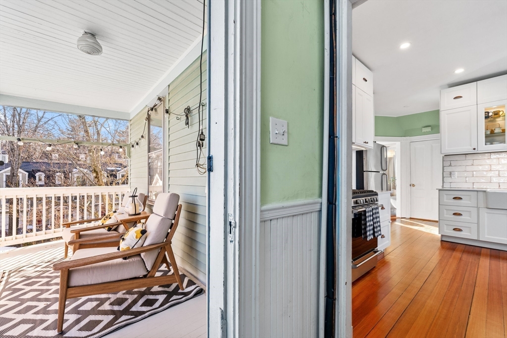 188 Chestnut Ave # 3