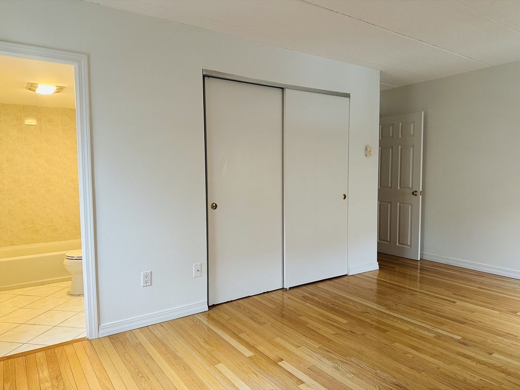 125 Pleasant St # 209