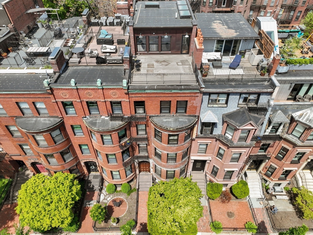 393 Marlborough St # 8