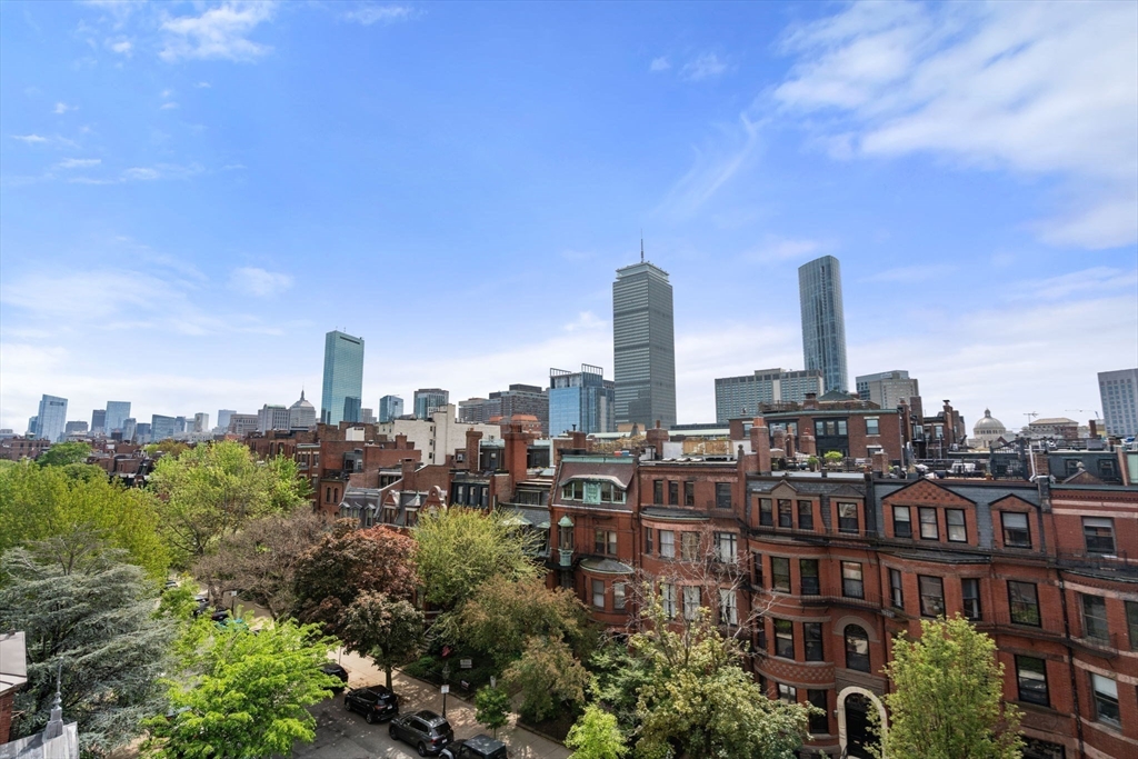 393 Marlborough St # 8