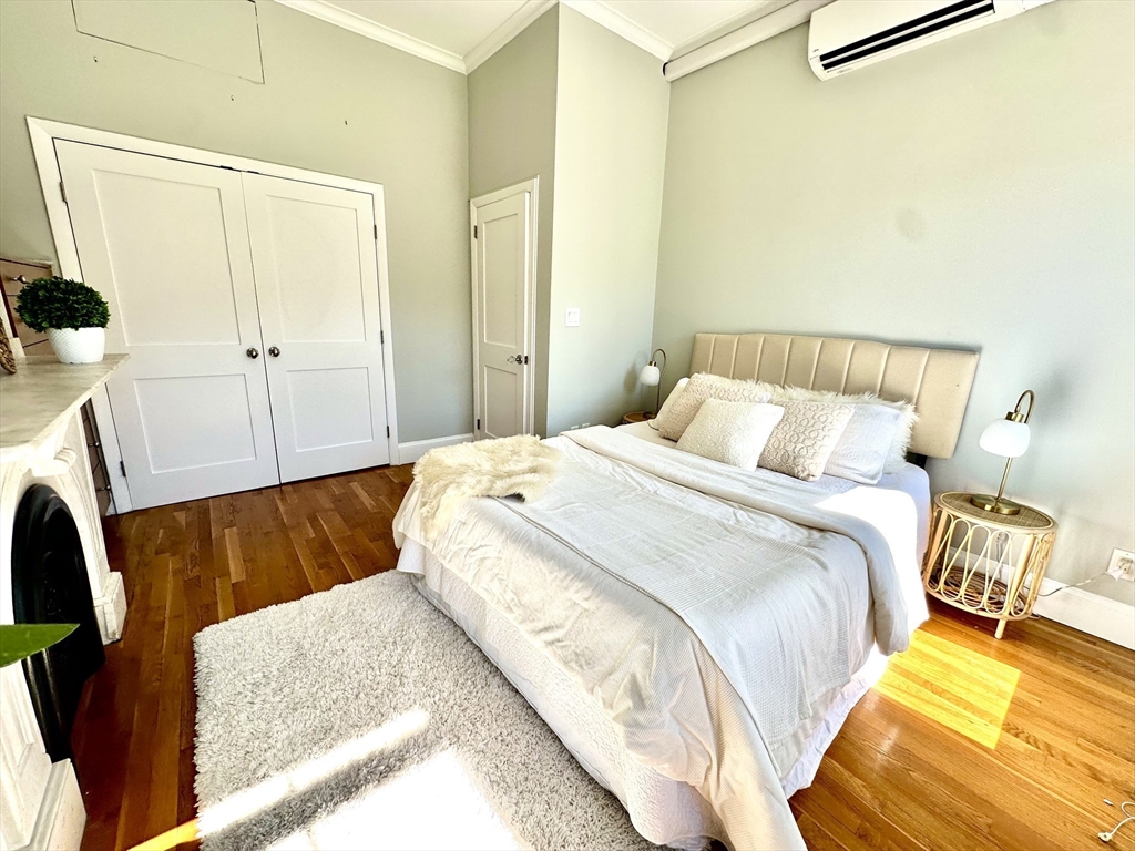 12 Claremont Pk # 4