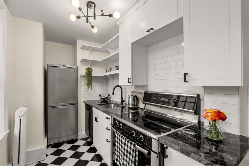 1 Primus Ave # 12 Unit: 1-12