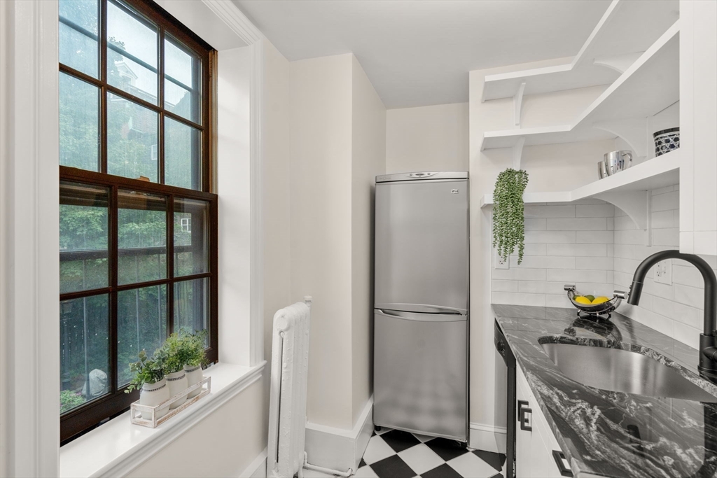 1 Primus Ave # 12 Unit: 1-12