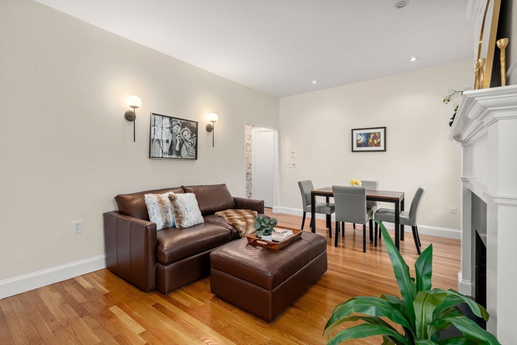 1 Primus Ave # 12 Unit: 1-12