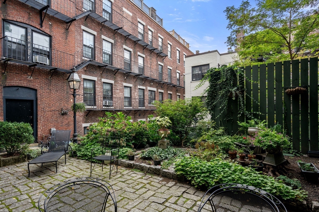 1 Primus Ave # 12 Unit: 1-12