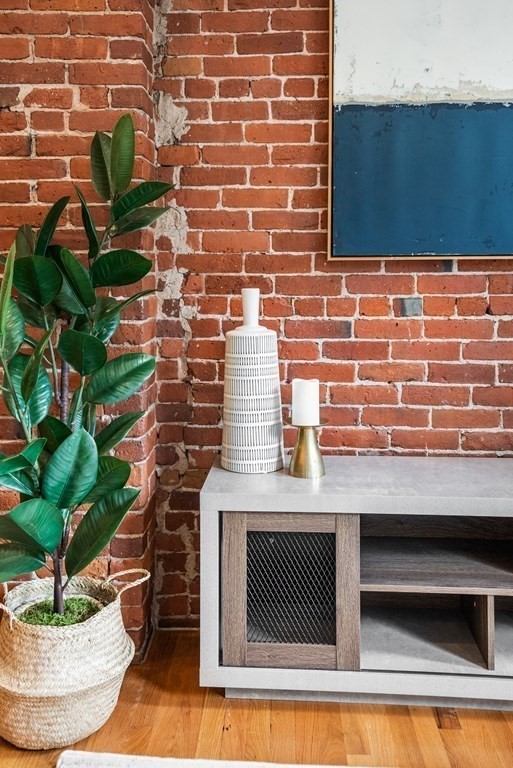 529 Columbus Avenue # 6