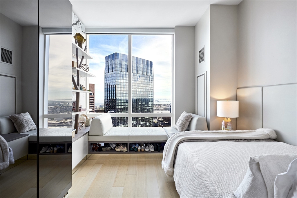 1 Franklin St # 5206