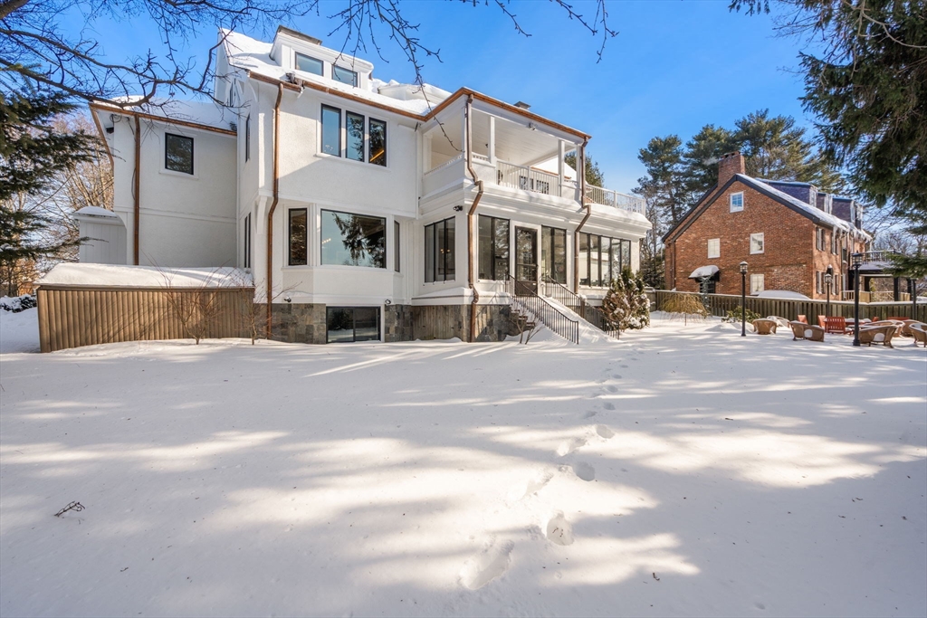 505 Chestnut Hill Ave