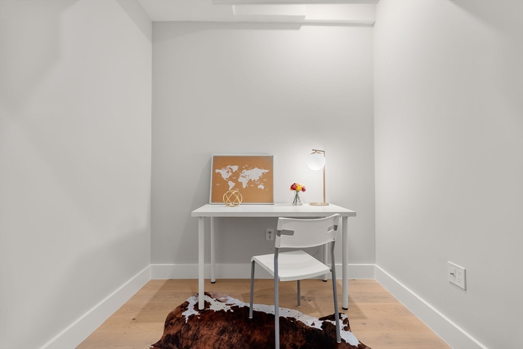 109 Prospect St # 205