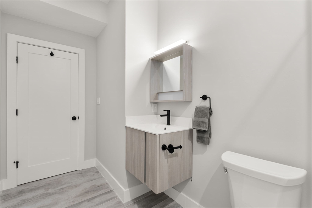 109 Prospect St # 205