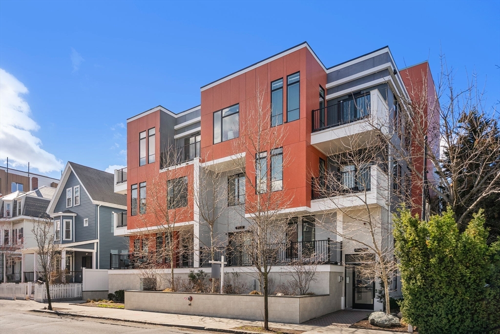 109 Prospect St # 205