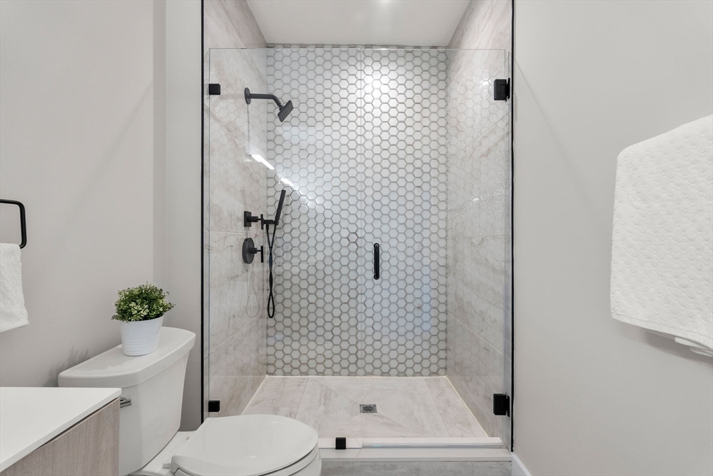 109 Prospect St # 205