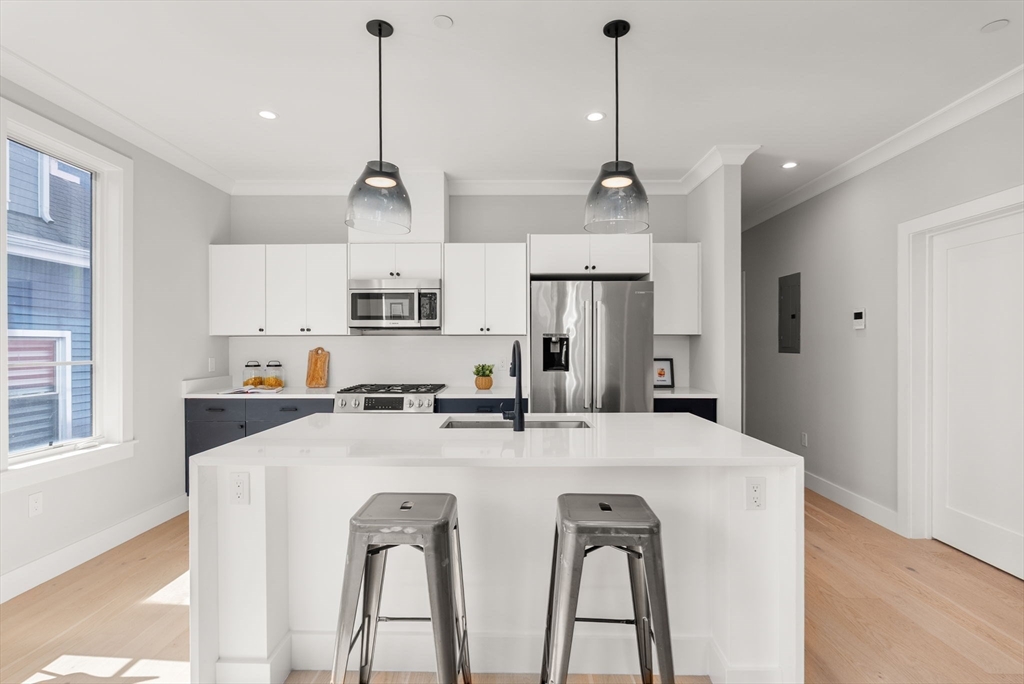 109 Prospect St # 205