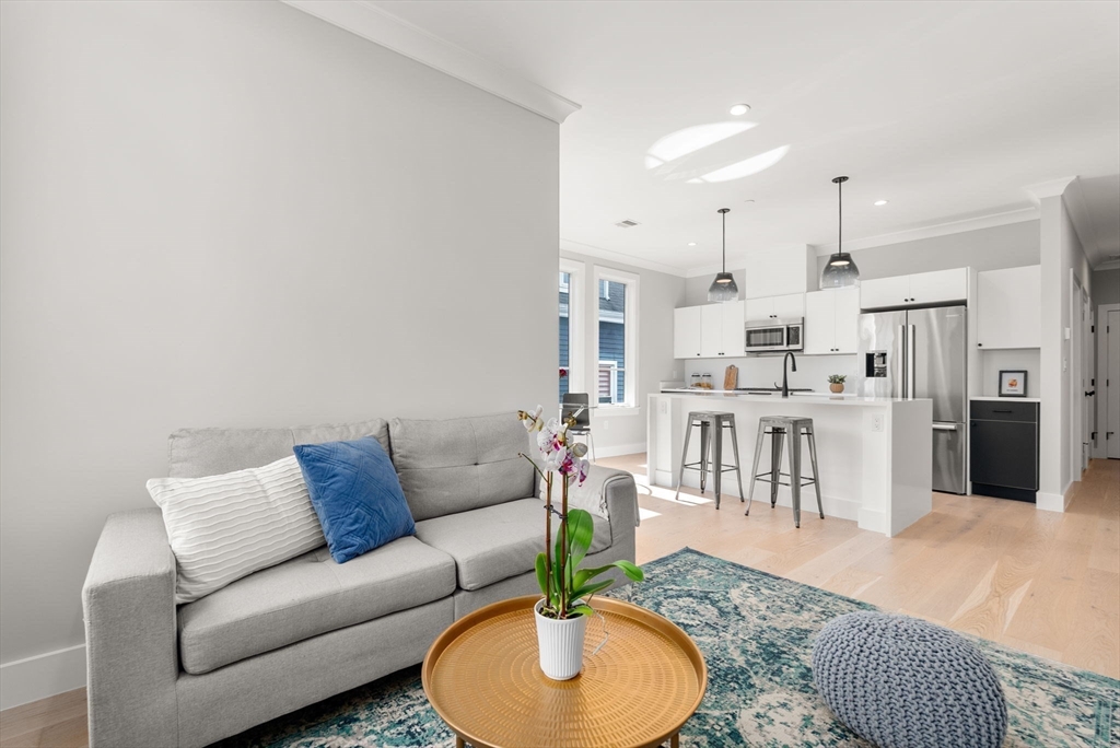 109 Prospect St # 205