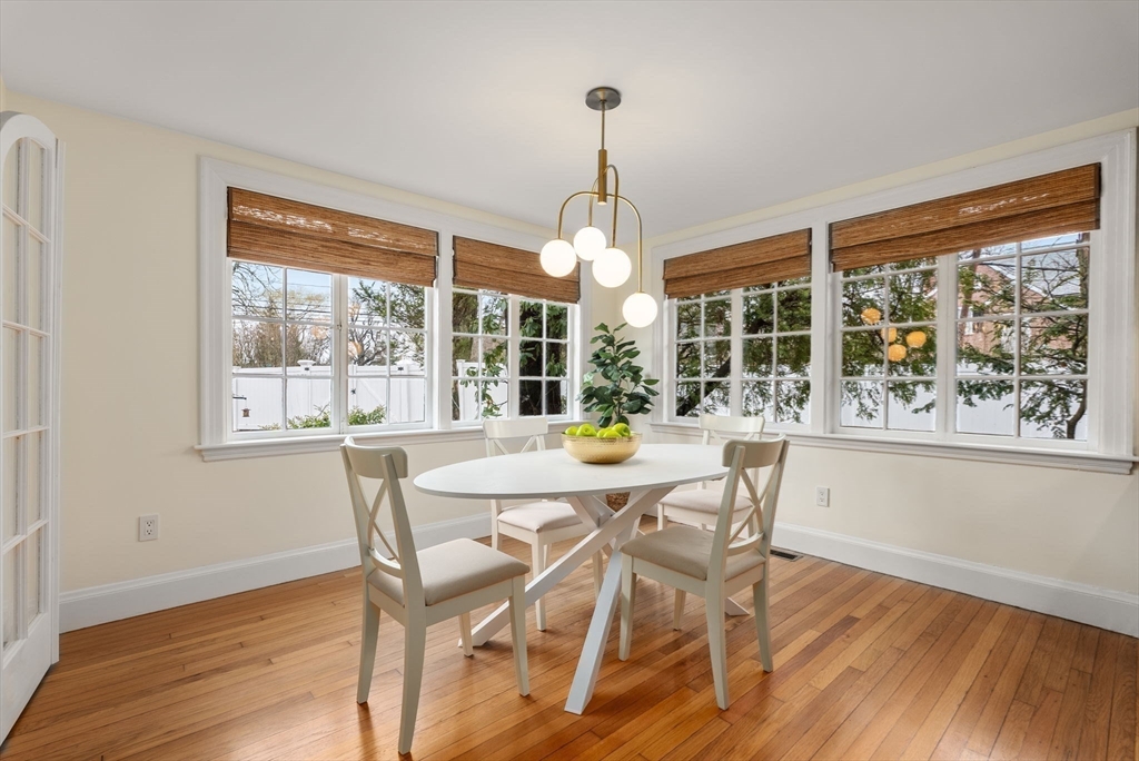 5 Hammond St