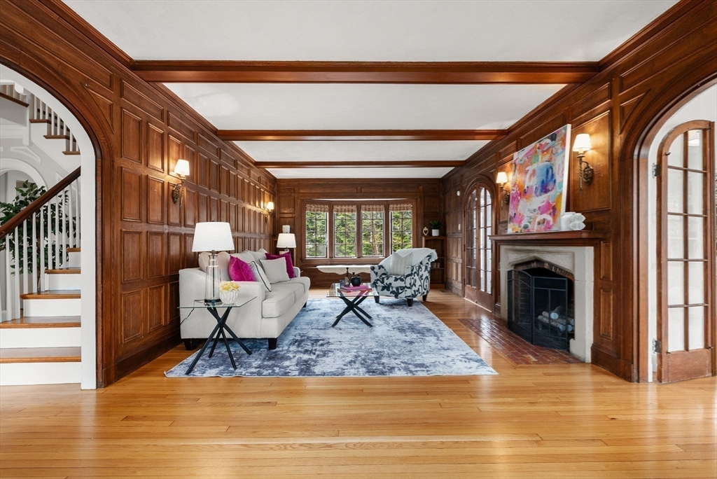 5 Hammond St