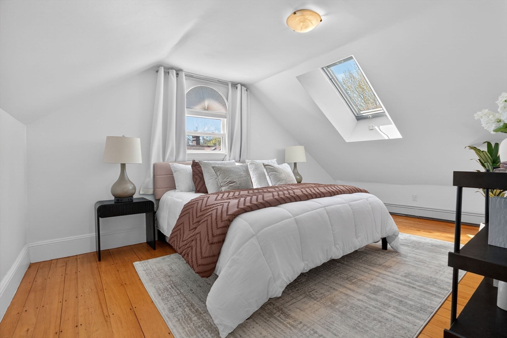 26 Custer St # 2