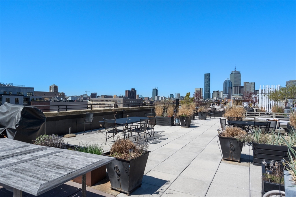 1180-1200 Washington St # 119 Unit: 117,119