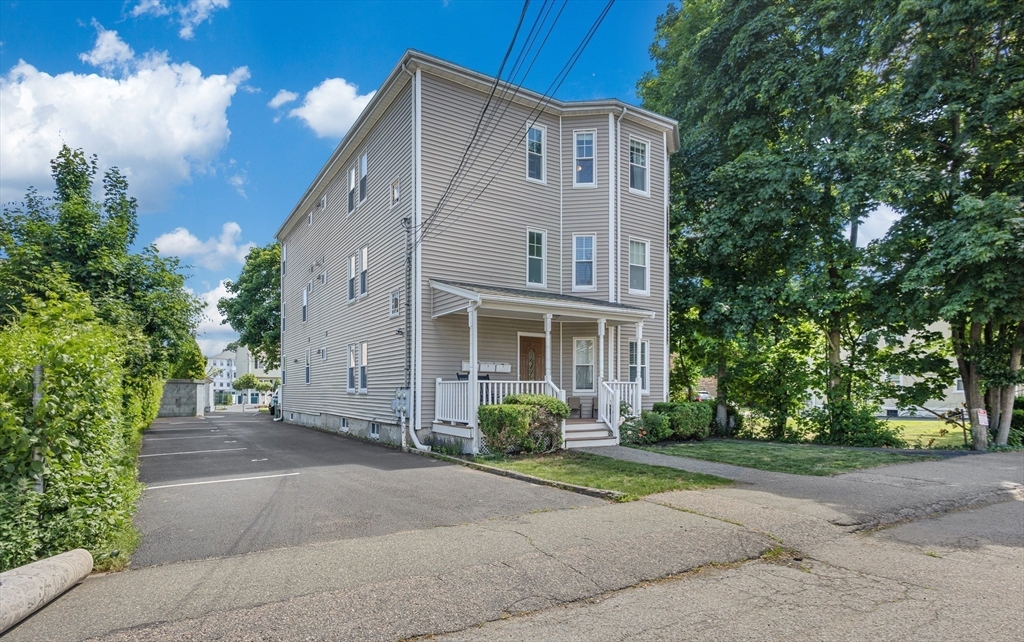 35 Austin St # 3