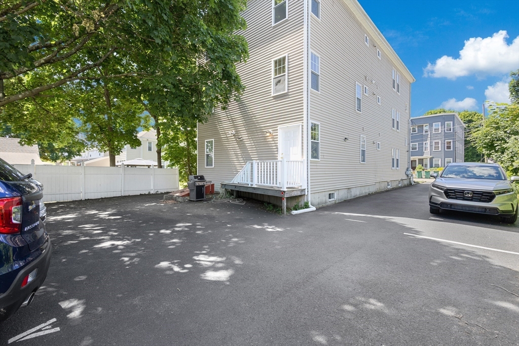 35 Austin St # 3
