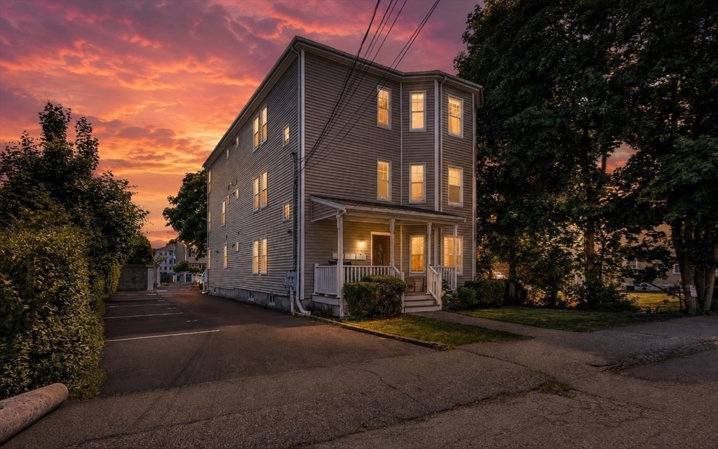35 Austin St # 3