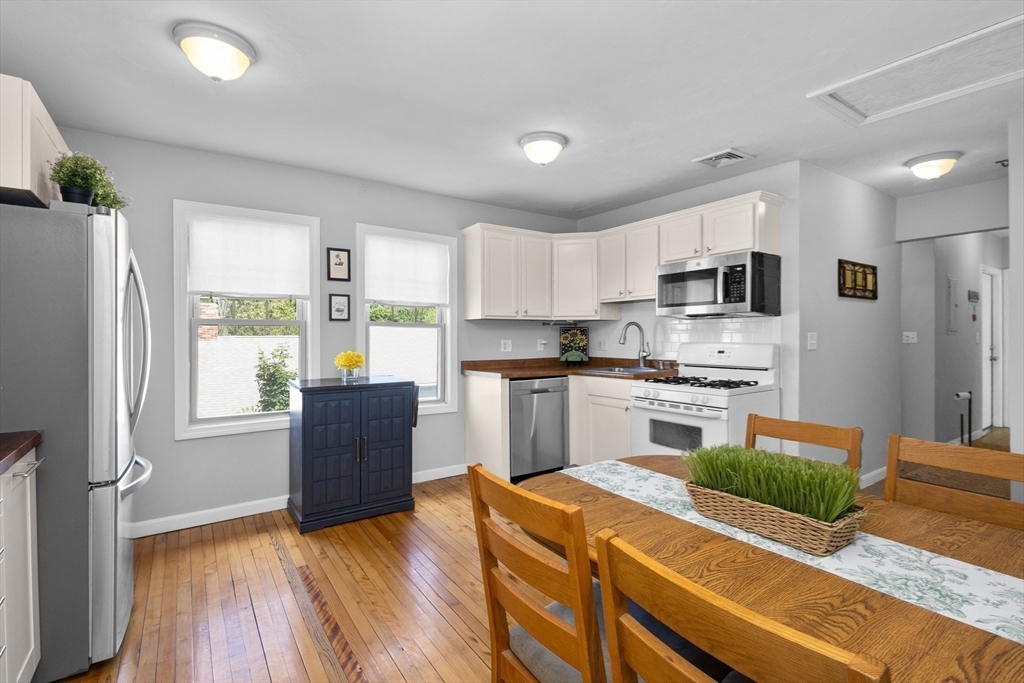 35 Austin St # 3