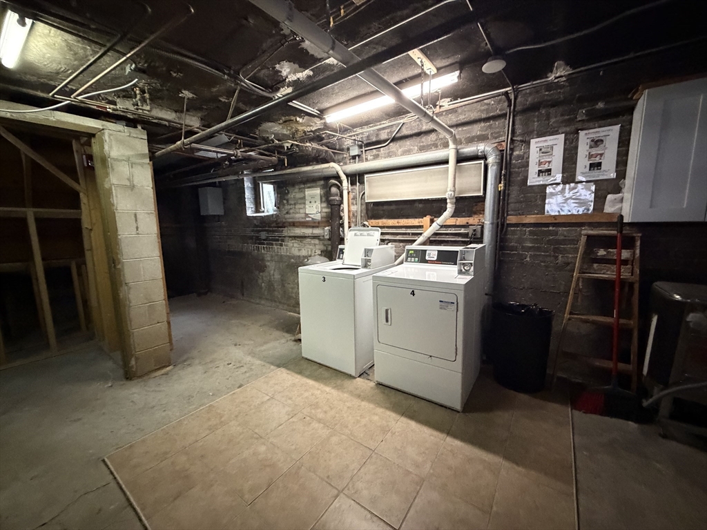 36 E Newton St # 6