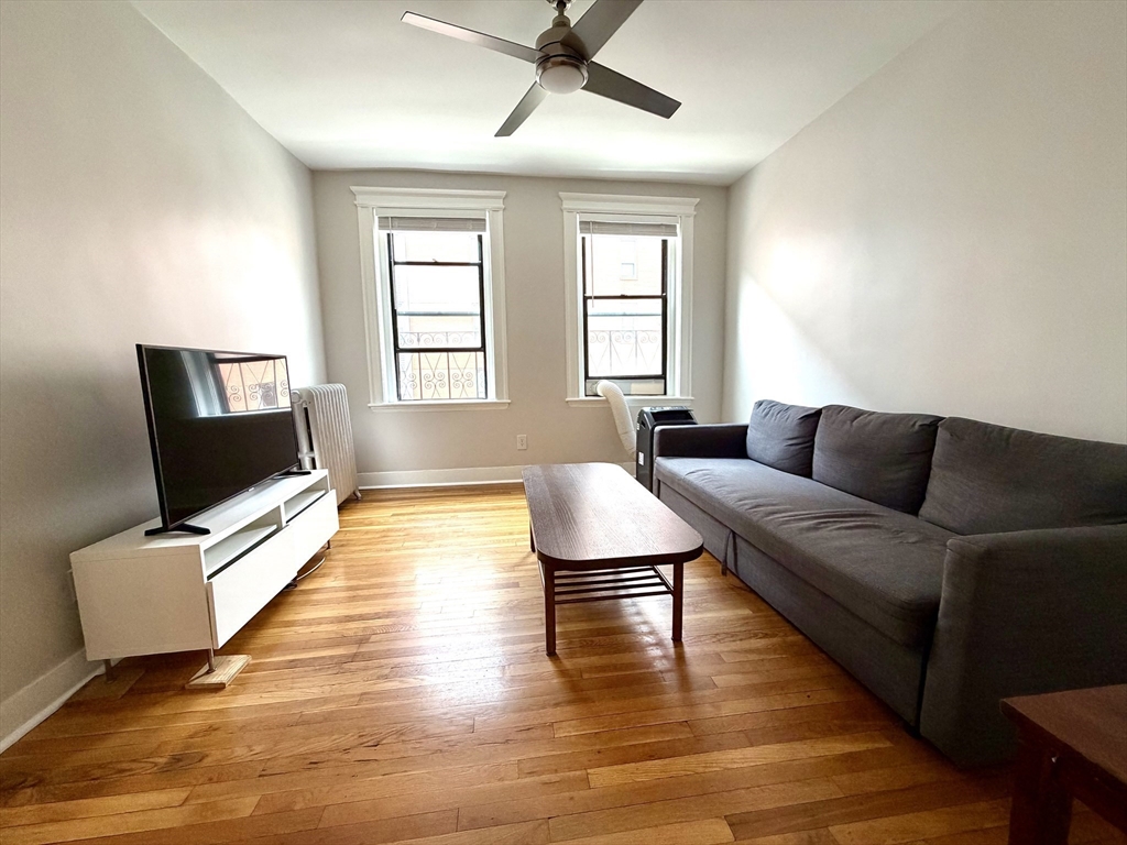 36 E Newton St # 6