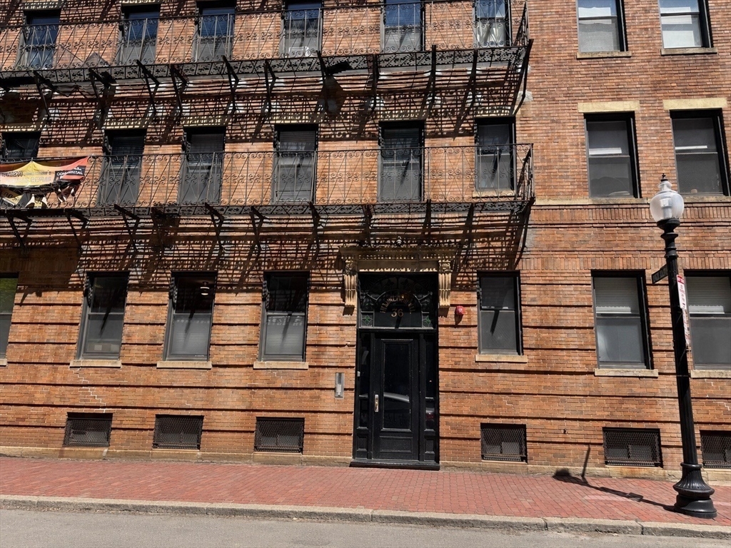 36 E Newton St # 6