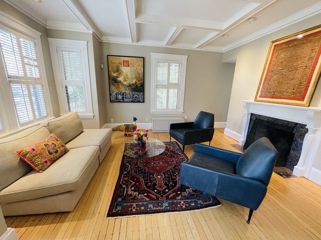 109 Hammond St # 109