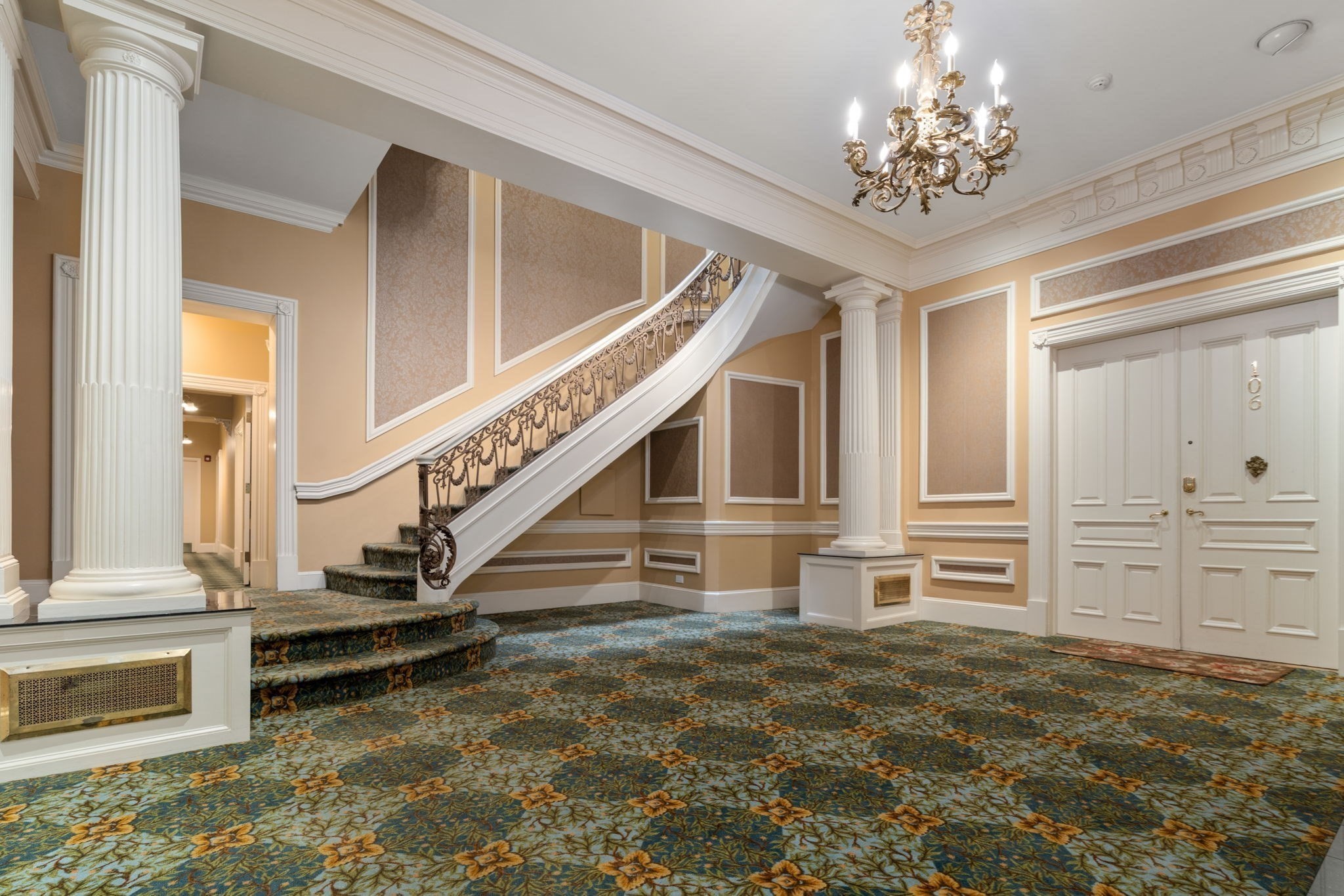280 Commonwealth Ave # 102