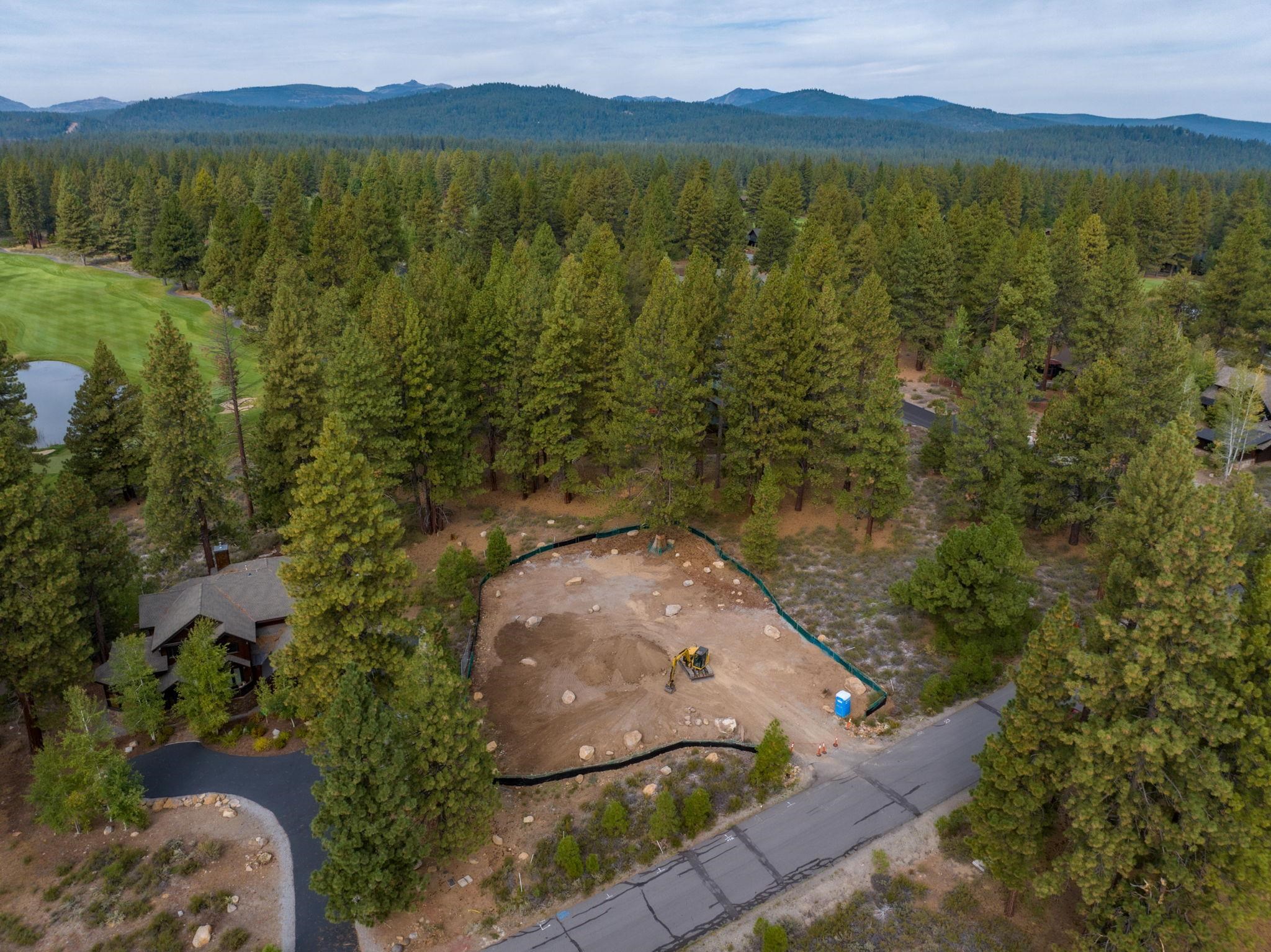 13132 Lookout Loop