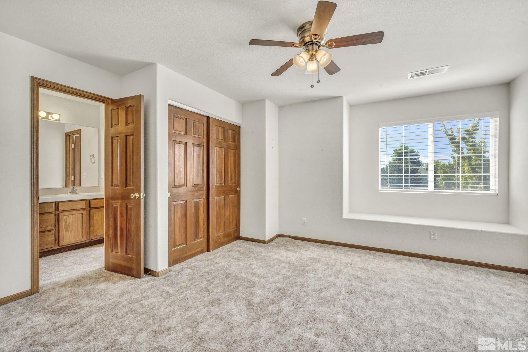 3204 Mangosta Court