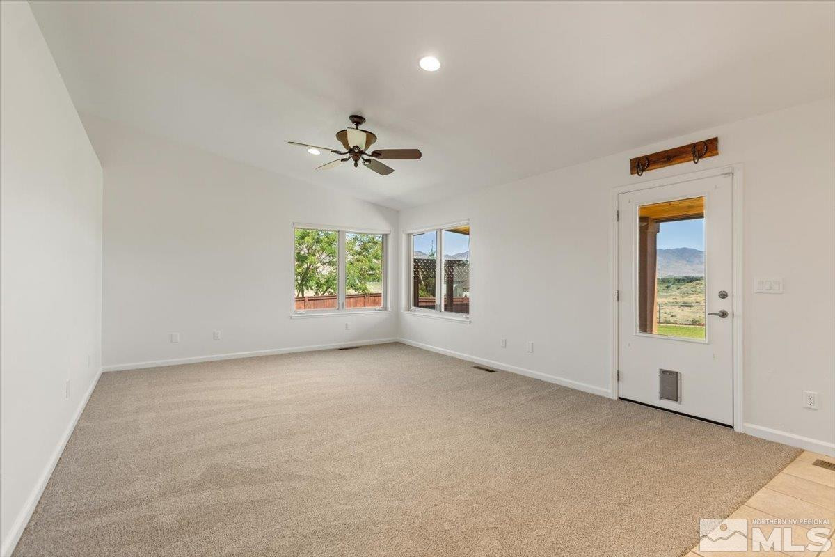 129 Hillcrest Circle