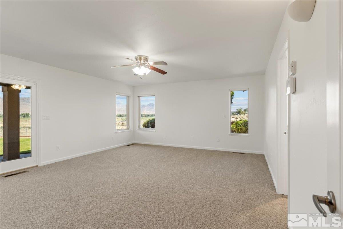 129 Hillcrest Circle