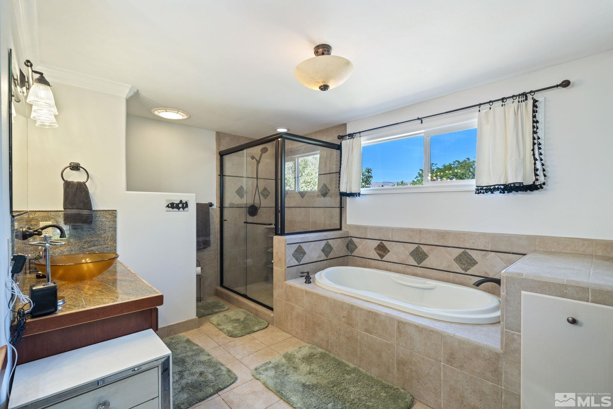 1000 Sumac Street