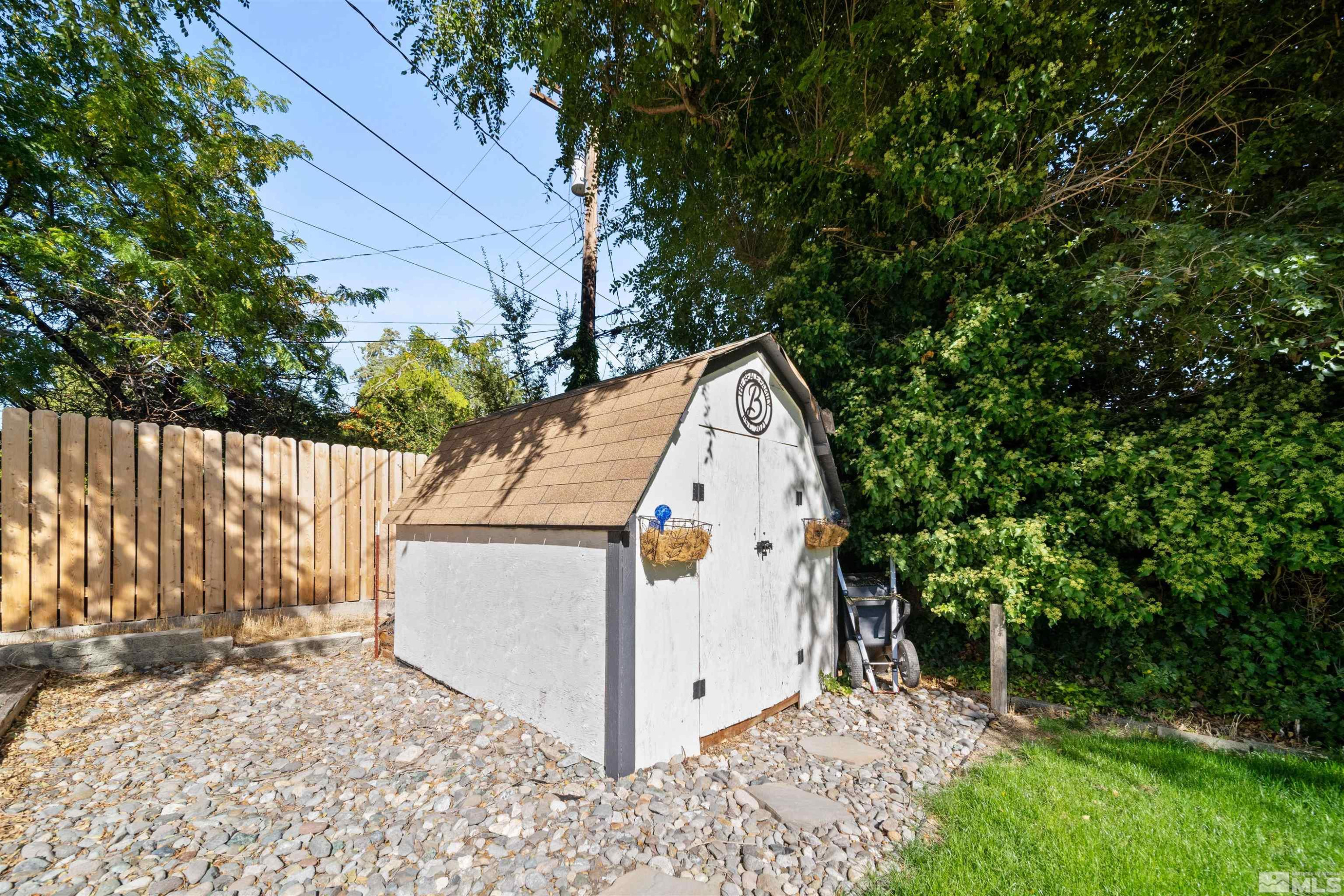 730 Stoker Avenue
