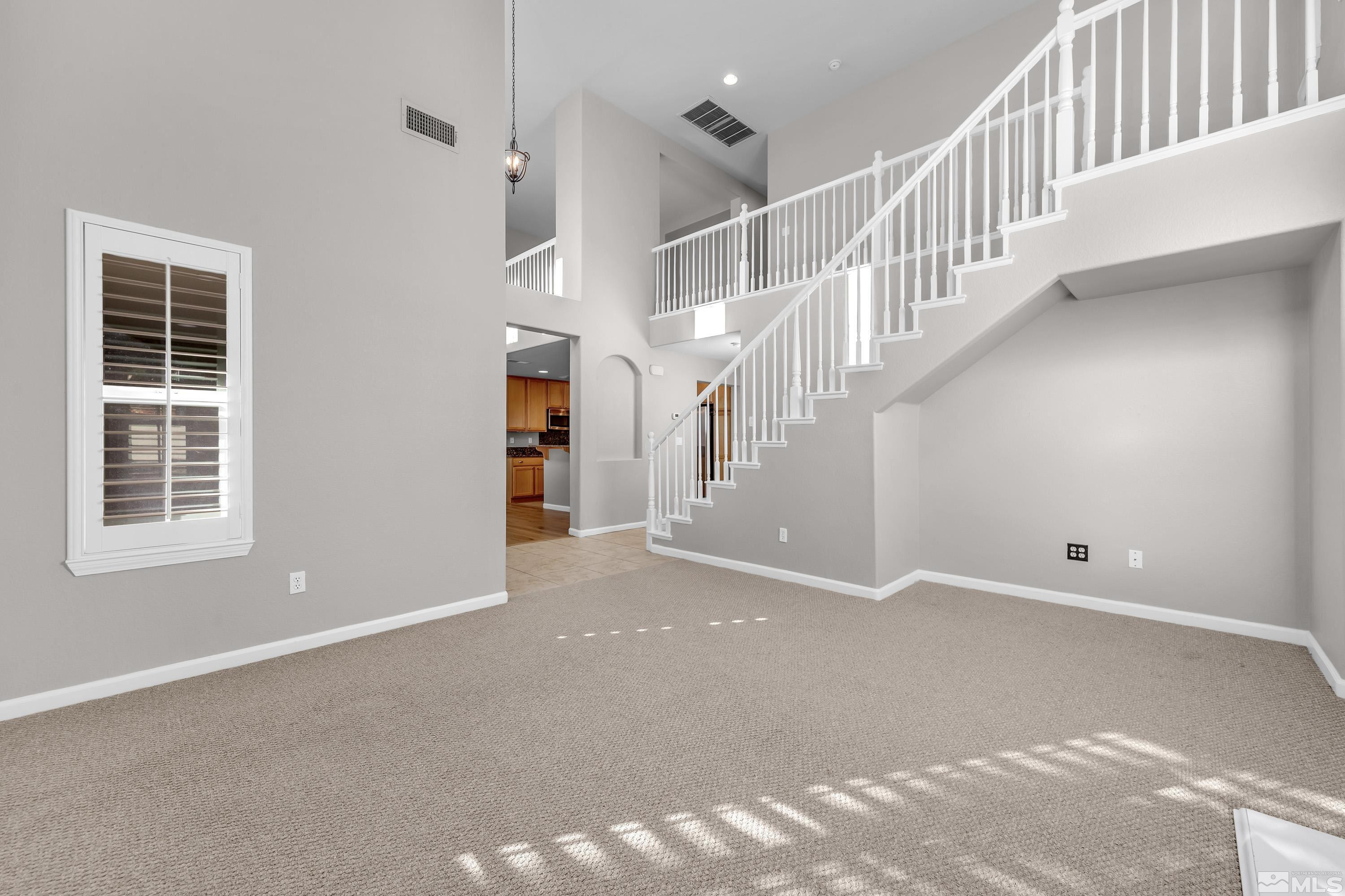 2104 Falling Star Loop