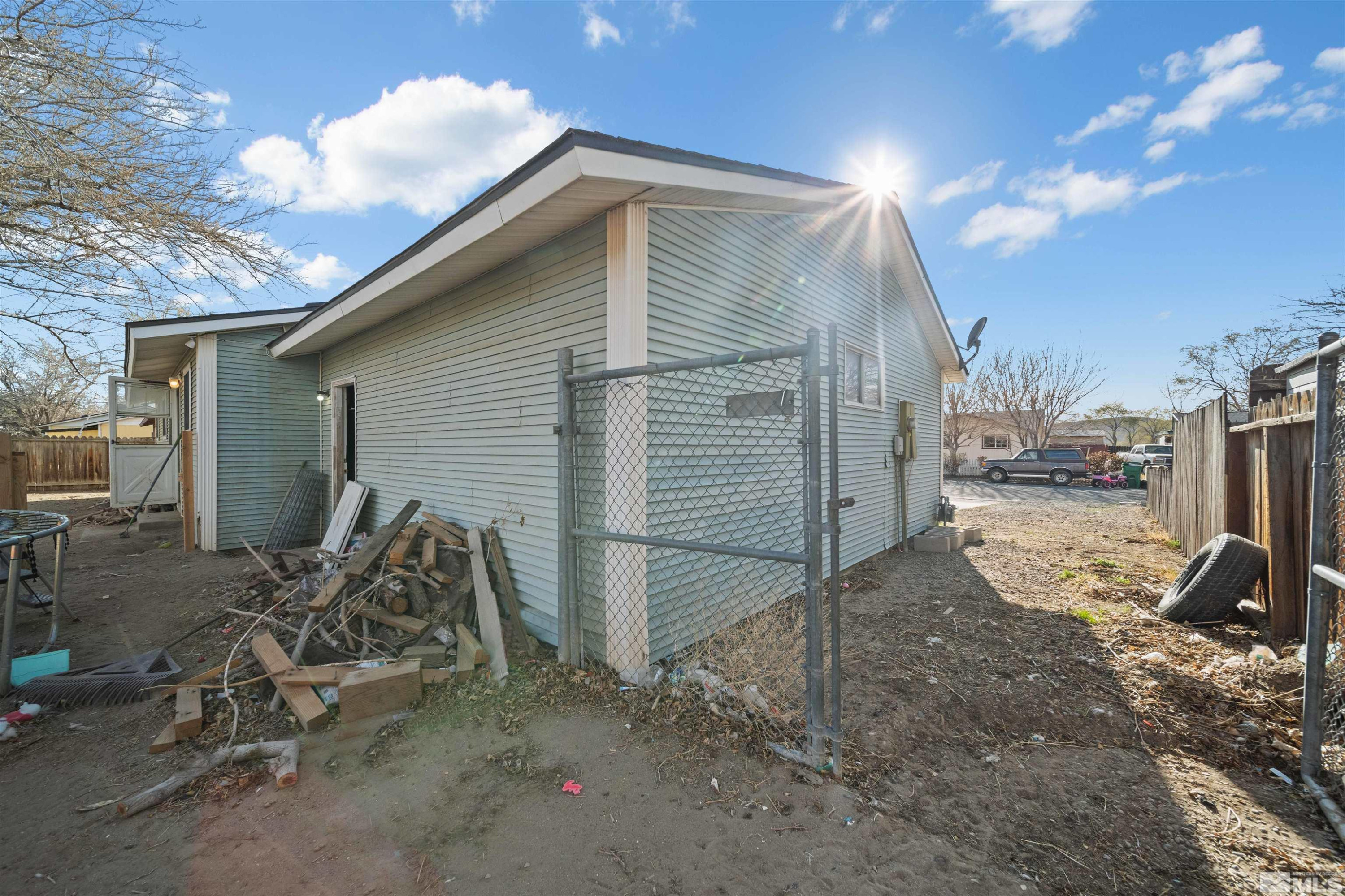 565 Spruce