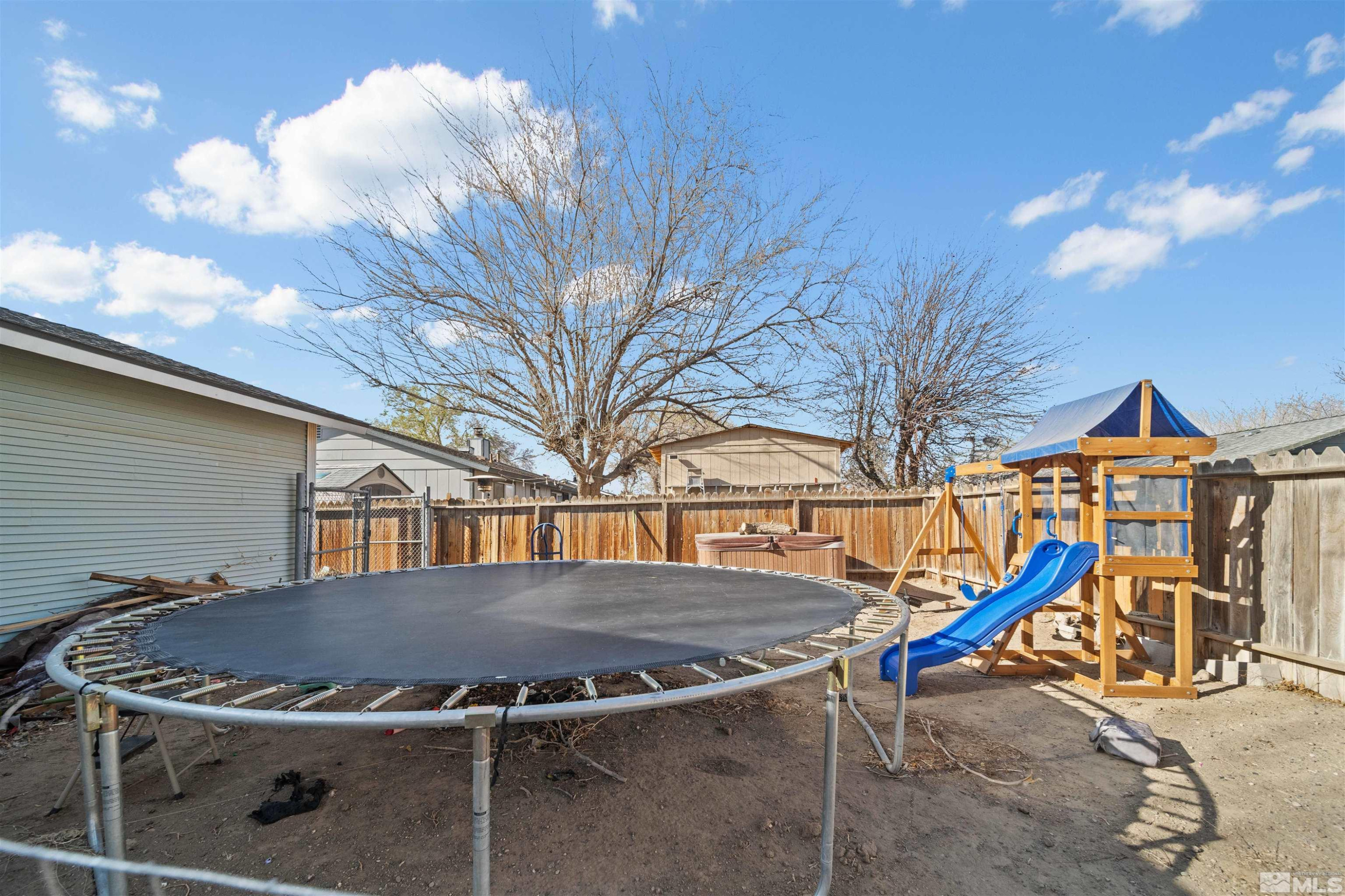 565 Spruce