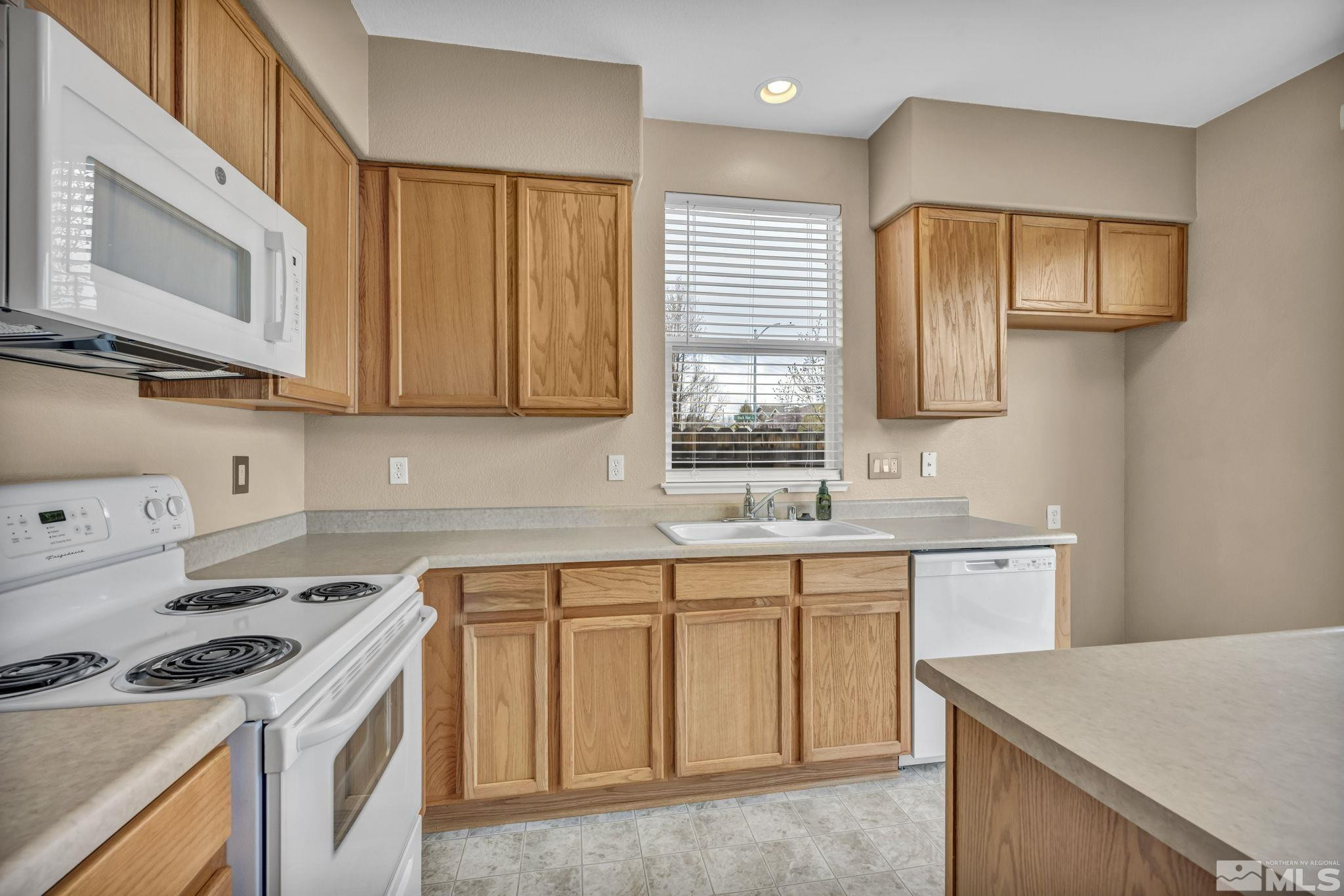 9195 Brown Eagle Court
